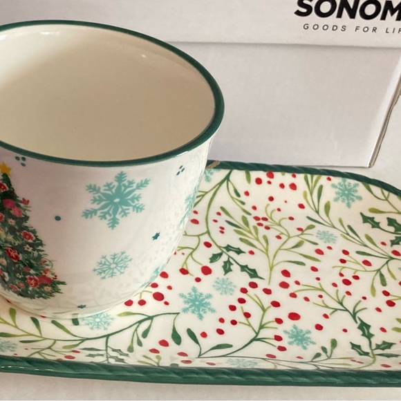 The Pioneer Women Holly Toss cookie tray set - Picture 2 of 6